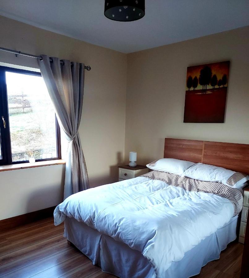 Ros Na Gcloch Bed and Breakfast Westport Exteriör bild