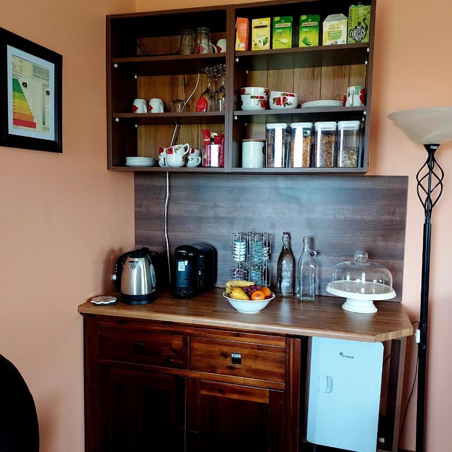 Ros Na Gcloch Bed and Breakfast Westport Exteriör bild